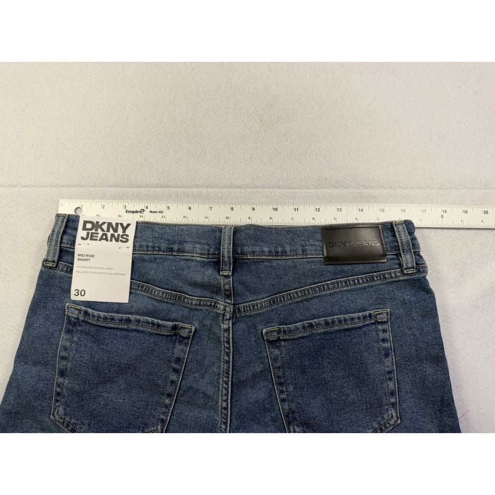 DKNY Blue Medium Wash Mid Rise Raw Hem Denim Shorts Woman 30 NWT Festival - Picture 5 of 8